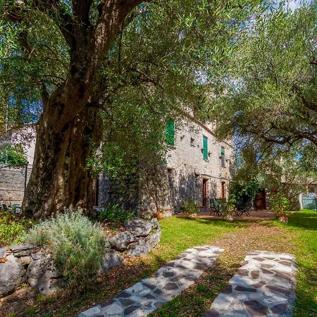 Pie' D'ulivo Casa rural *